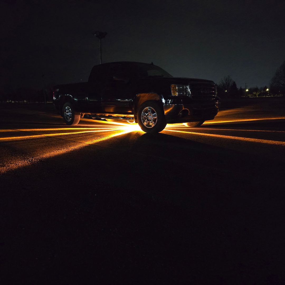 InfinityBEAM Dual Color White to Amber H11 Star Pattern Glass Watermelon Light