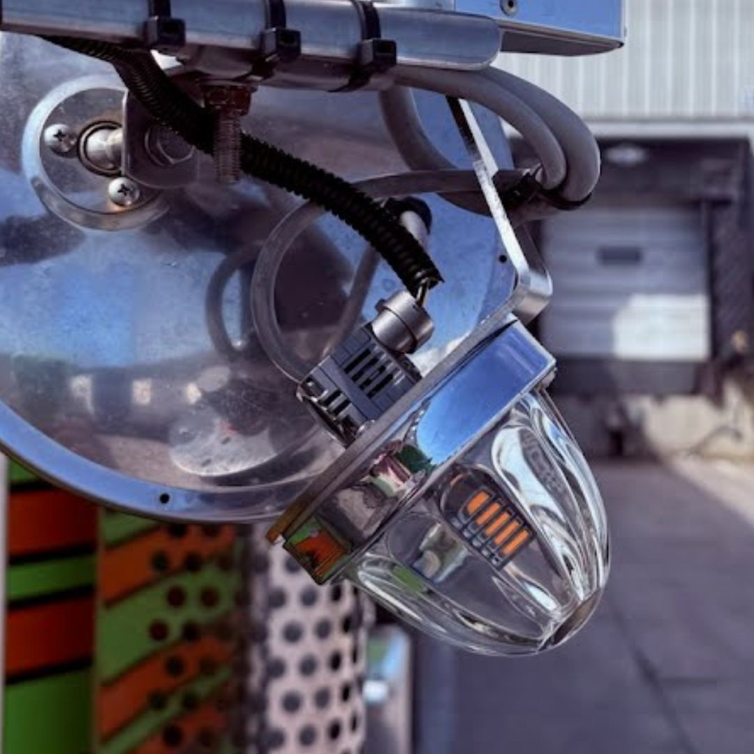 Heavy Duty Stainless Steel 45 Degree Mirror Bracket With 1 Watermelon Light Hole