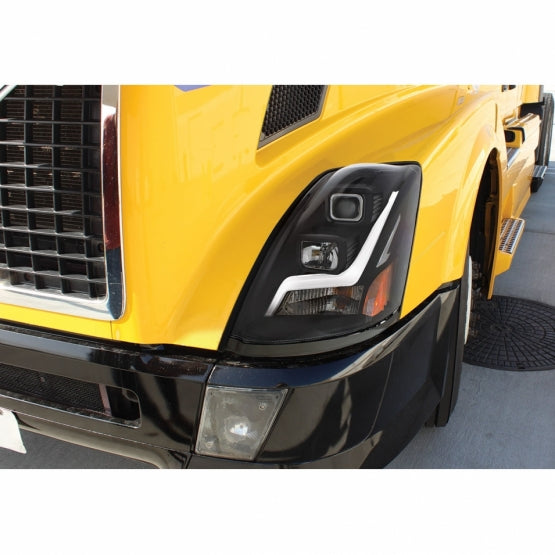 Volvo VN/VNL 2003-2017 Projection Headlight with LED Position Light Bar