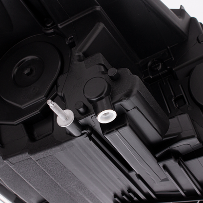 Freightliner Cascadia 2018-2024 LED High Power Headlight with LED Turn Signal