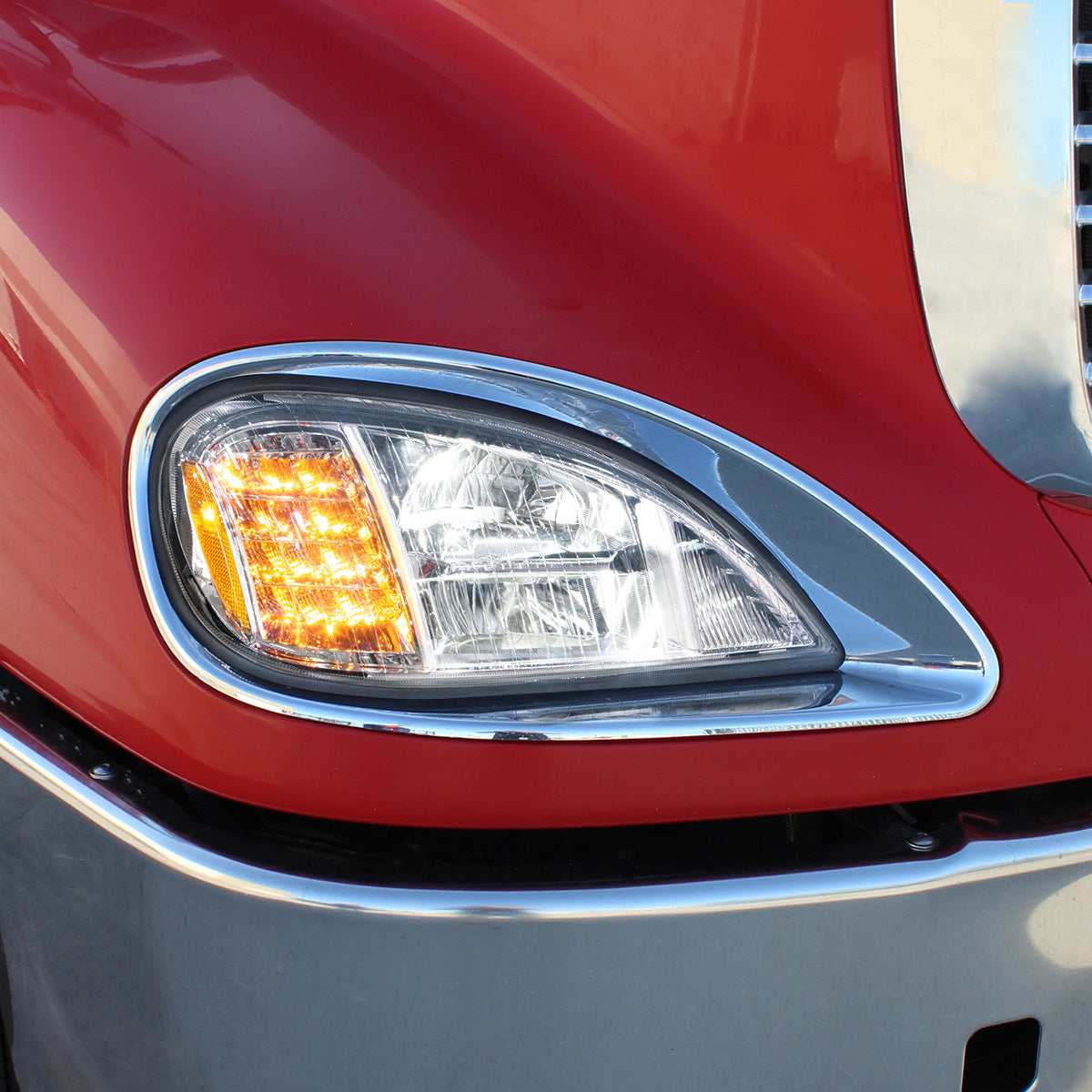 Freightliner Columbia 2001-2020 LED Projection Headlight with 12 LED Turn and 2 LED Parking Light