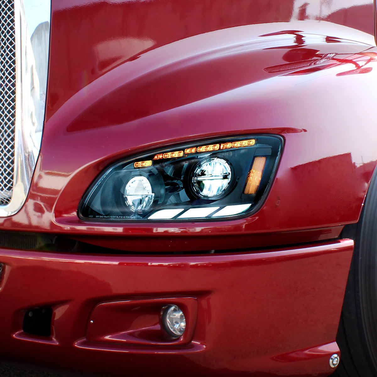 Kenworth T440, T470, T660 LED Headlight with 12 LED Sequential Turn and 81 LED Position Light