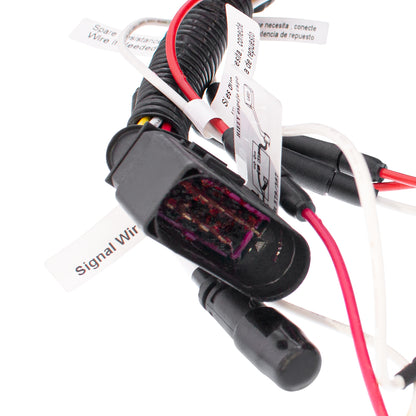 Peterbilt 579 and 587 LED Headlight with 9 LED Sequential Turn Signal and 28 LED Light Bar