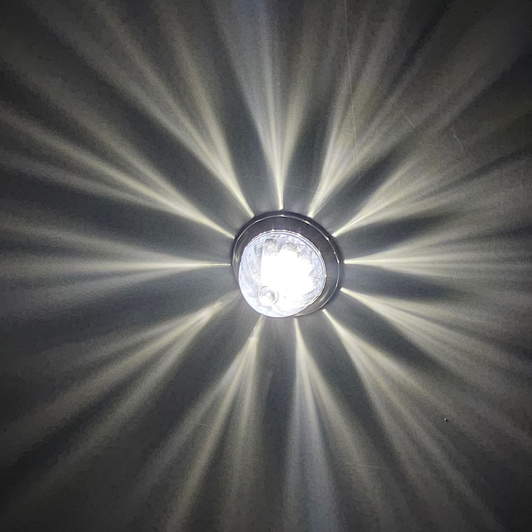 LOADED Series Mini Starburst Dual-Color Amber to White 1 1/8" LED with Clear Lens