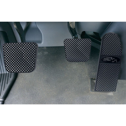 Peterbilt 567, 579, 587, 589 2014 and Newer Black Diamond Fine-Cut Billet Pedal Set