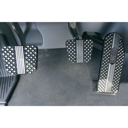 Kenworth T660, T680, T880, W990 2014 and Newer Black Diamond Crown-Cut Billet Pedal Set